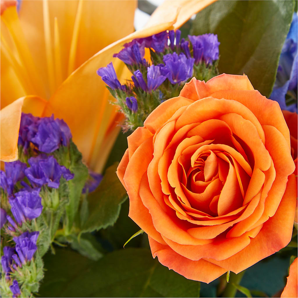 Radiant Citrus Box Bouquet – Leysha Flowers, Middlesex NJ