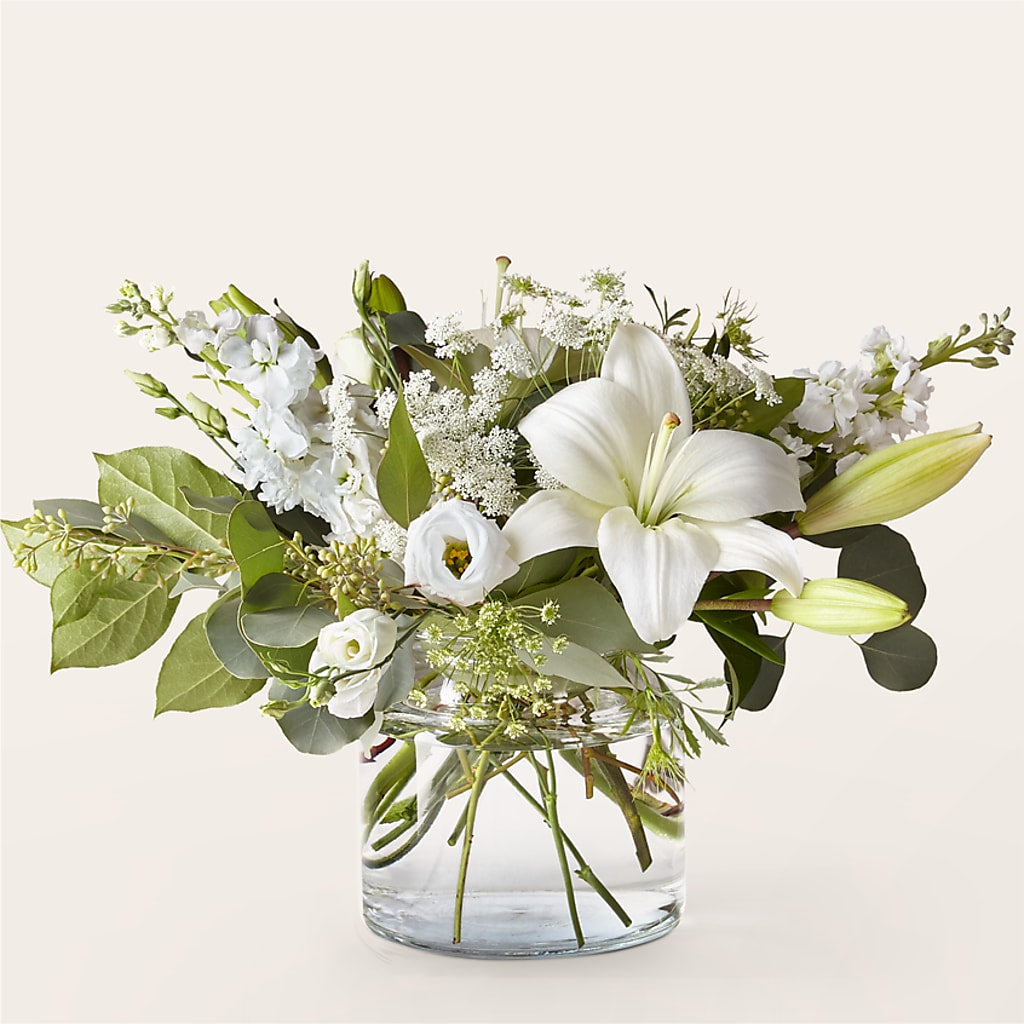Alluring Elegance Bouquet – Leysha Flowers, Middlesex NJ