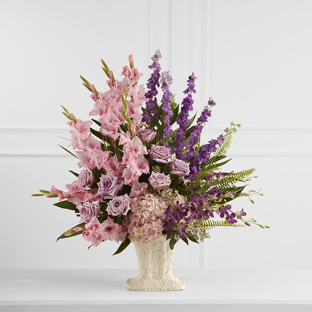 Flowing Garden Arrangement – Leysha Flowers, Middlesex NJ