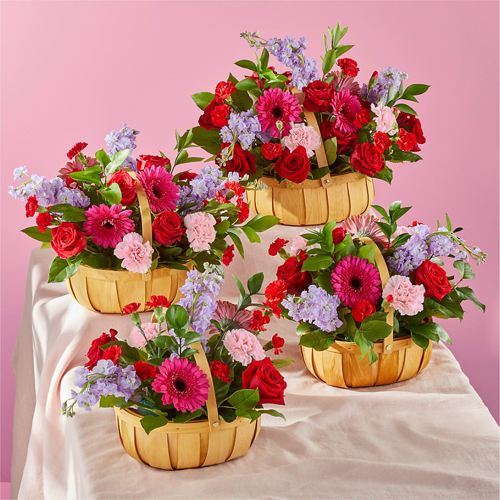 Pink Picnic Basket – Leysha Flowers, Middlesex NJ