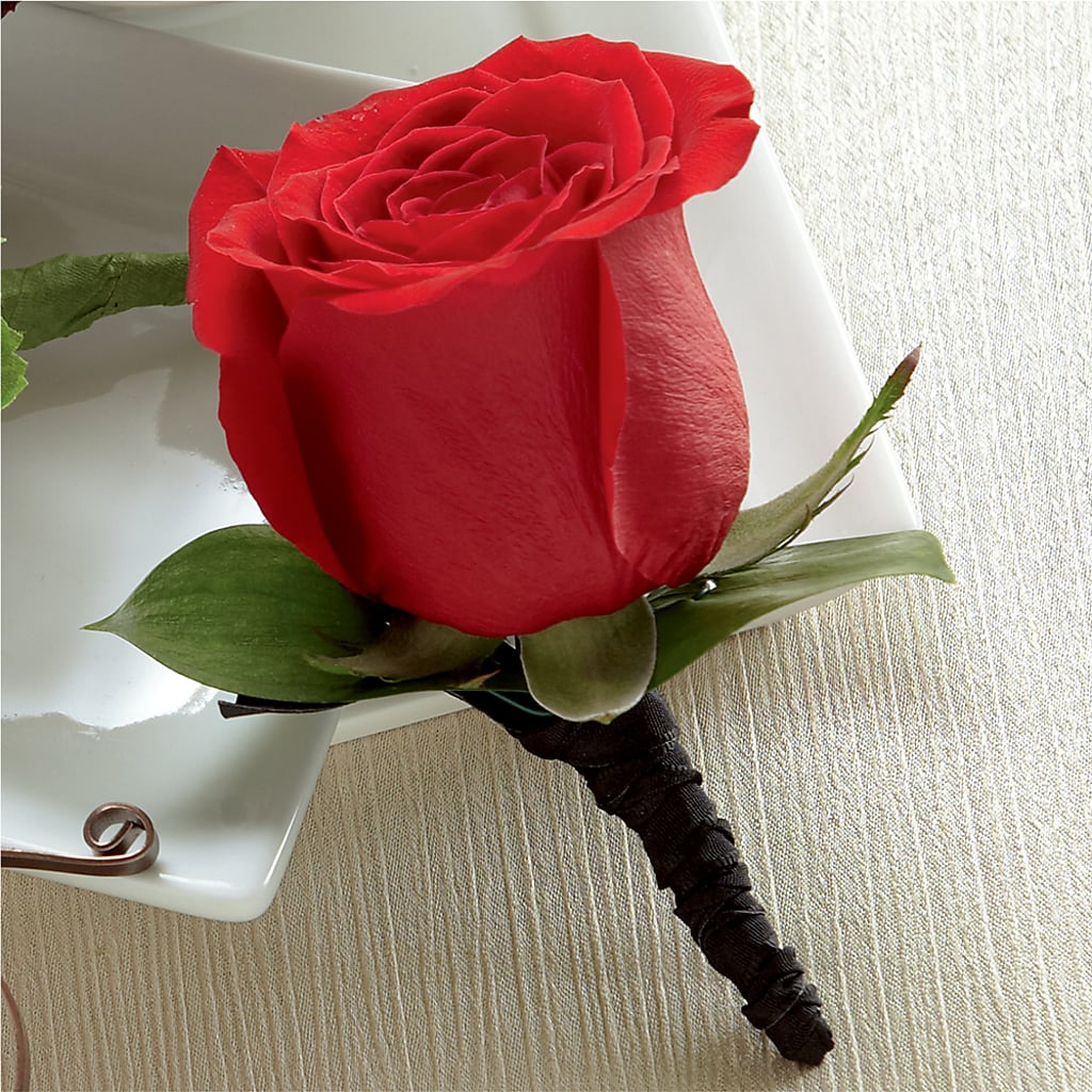 Red Rose Boutonniere – Leysha Flowers, Middlesex NJ