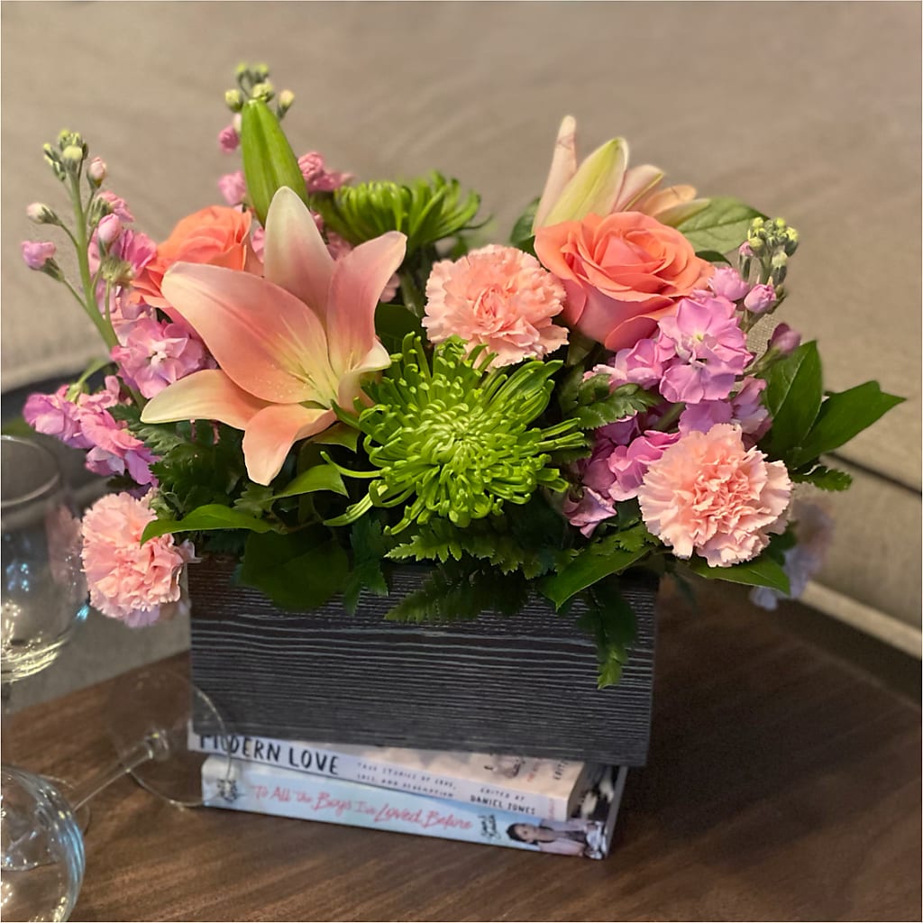 Beautiful Spirit Basket –  Leysha Flowers, Middlesex NJ