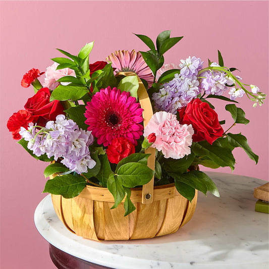 Pink Picnic Basket –  Leysha Flowers, Middlesex NJ