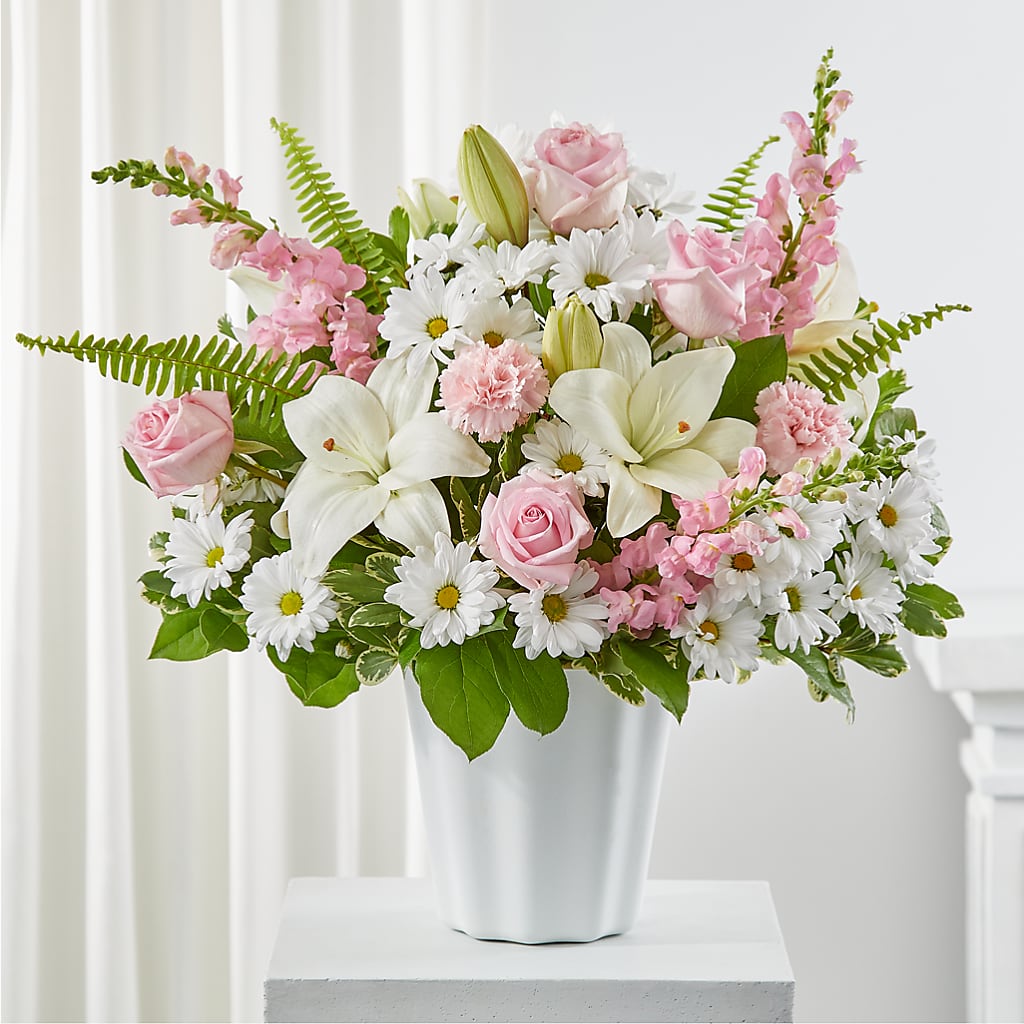 Soft Touch Tabletop Basket –  Leysha Flowers, Middlesex NJ