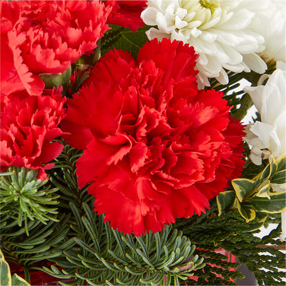 Christmas Market Bouquet –  Leysha Flowers, Middlesex NJ